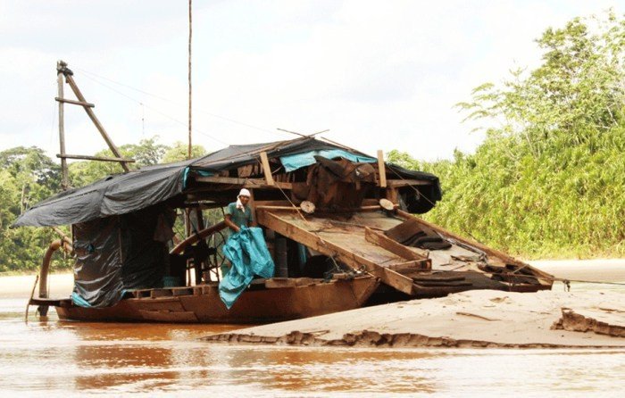 reserva_nacional_tambopata_madre_dios_mineria_04