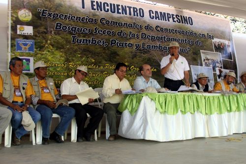 encuentro_campesino_olmos_gob_lambayeque En Olmos se realizó primer encuentro campesino “Experiencias comunales en la conservación del bosque seco en los departamentos de Tumbes, Piura y Lambayeque”. Foto: Gobierno regional de Lambayeque.