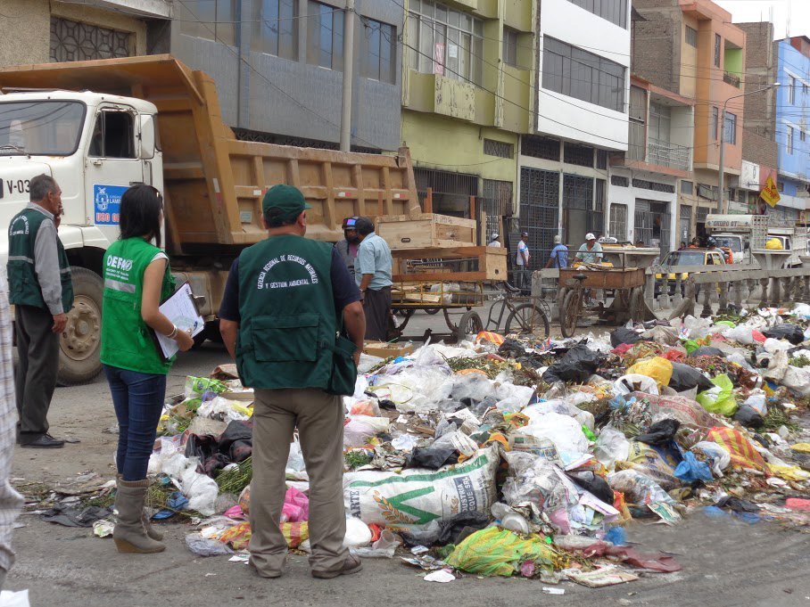 basura en Chiclayo 1