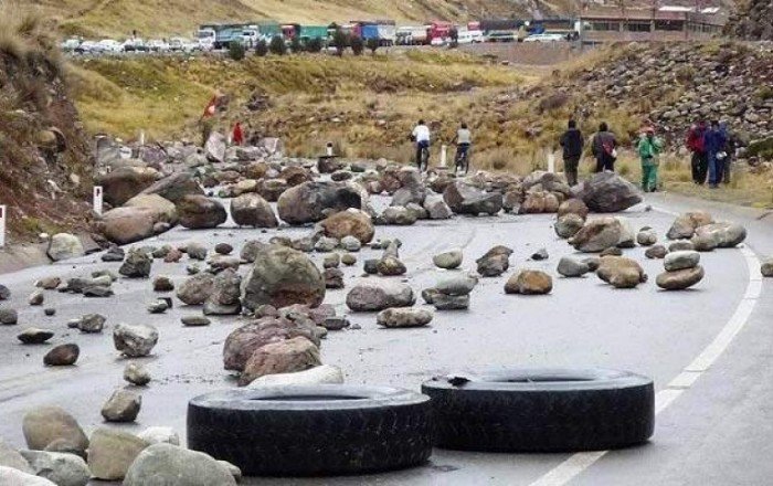 Bloqueo de carretera central. Foto referencial: Canal N