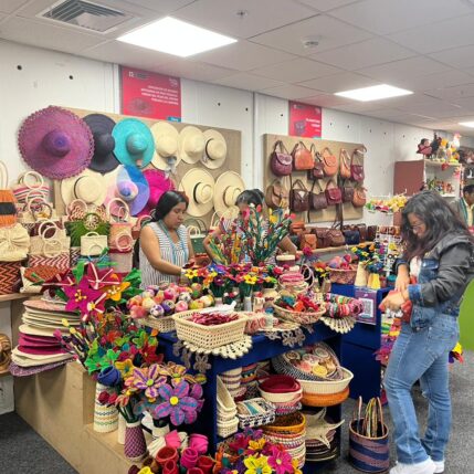 ruraqmaki2_ximenamejia