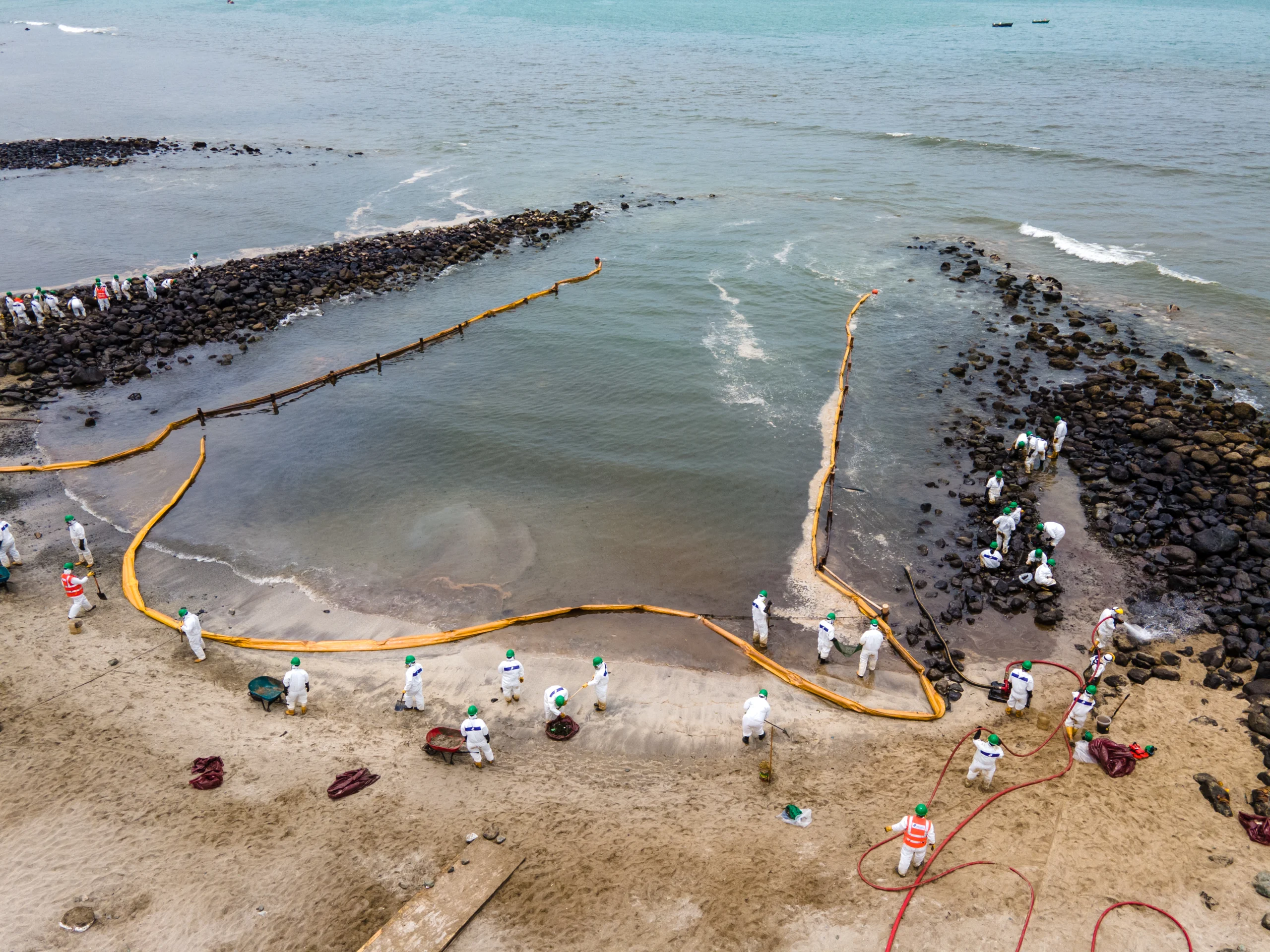 Derrame de Repsol-planes de rehabilitación