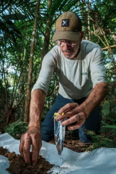nigel-pitman-field-museum--esteban barrera